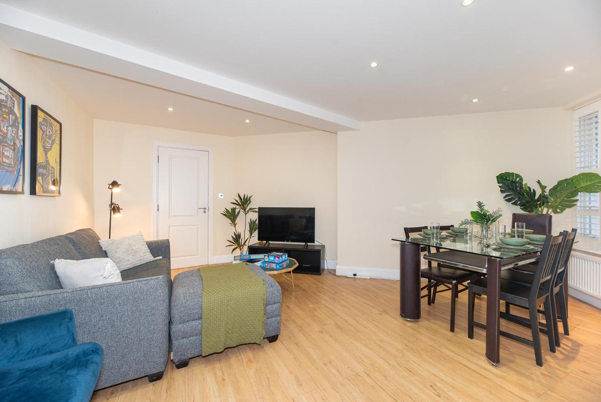 3 Bedroom Apartment With Private Terrace In Pimlico, Westminster, Victoria Londyn Zewnętrze zdjęcie