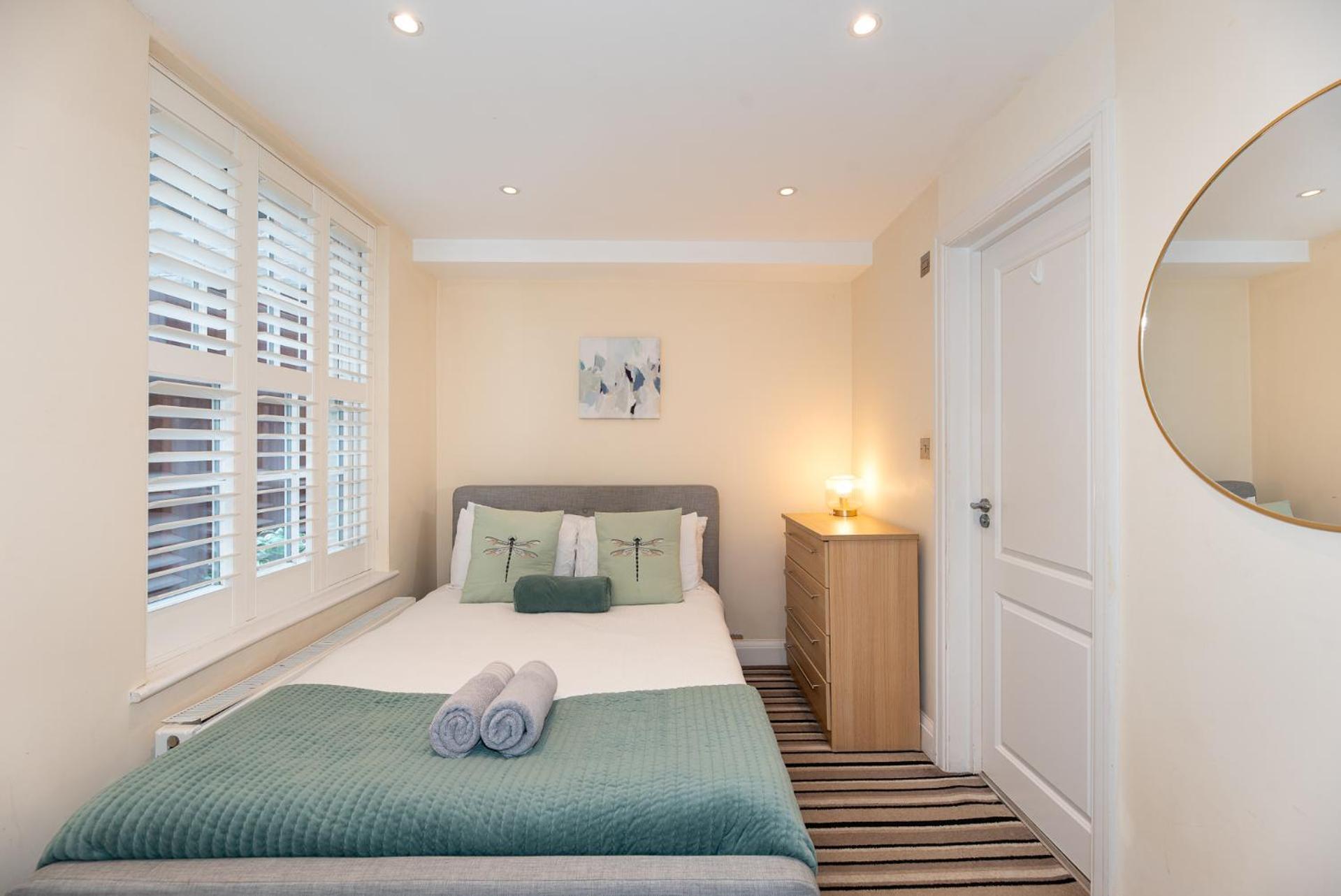 3 Bedroom Apartment With Private Terrace In Pimlico, Westminster, Victoria Londyn Zewnętrze zdjęcie