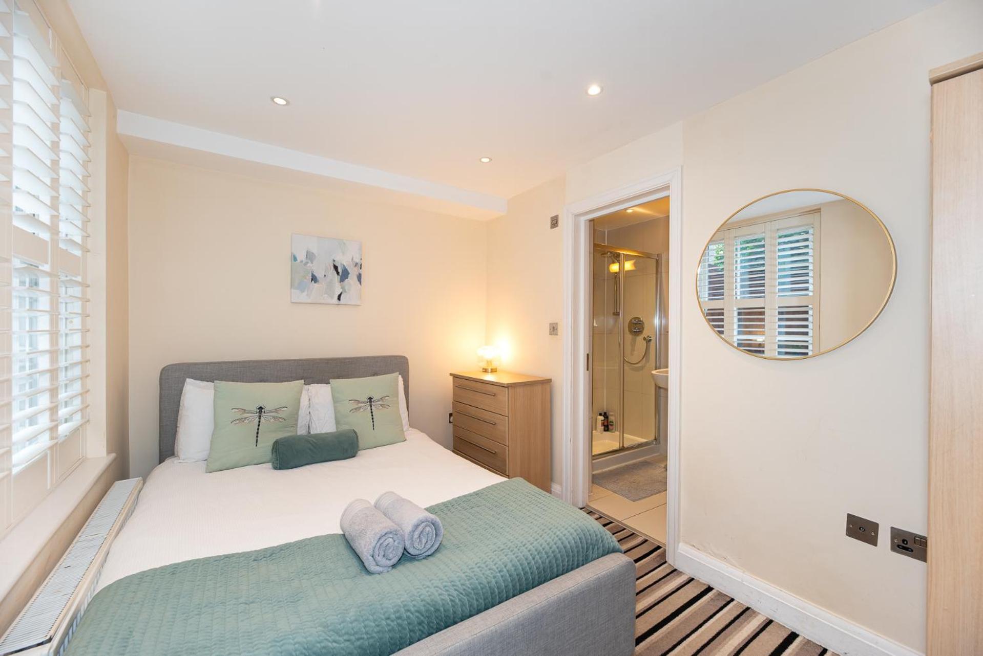 3 Bedroom Apartment With Private Terrace In Pimlico, Westminster, Victoria Londyn Zewnętrze zdjęcie