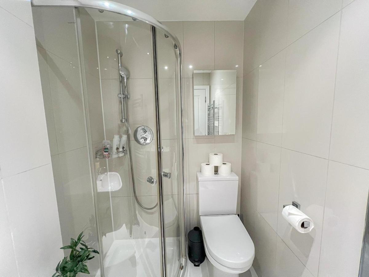 3 Bedroom Apartment With Private Terrace In Pimlico, Westminster, Victoria Londyn Zewnętrze zdjęcie