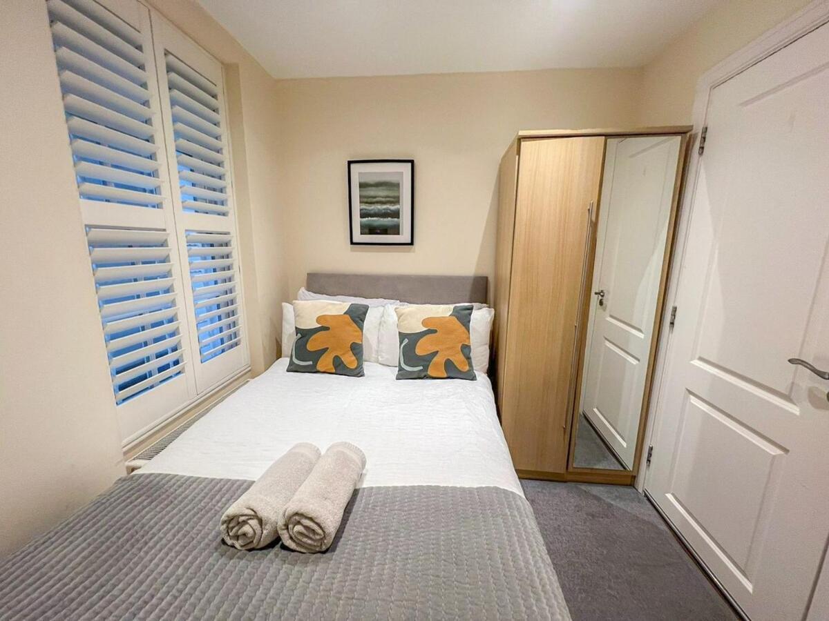 3 Bedroom Apartment With Private Terrace In Pimlico, Westminster, Victoria Londyn Zewnętrze zdjęcie