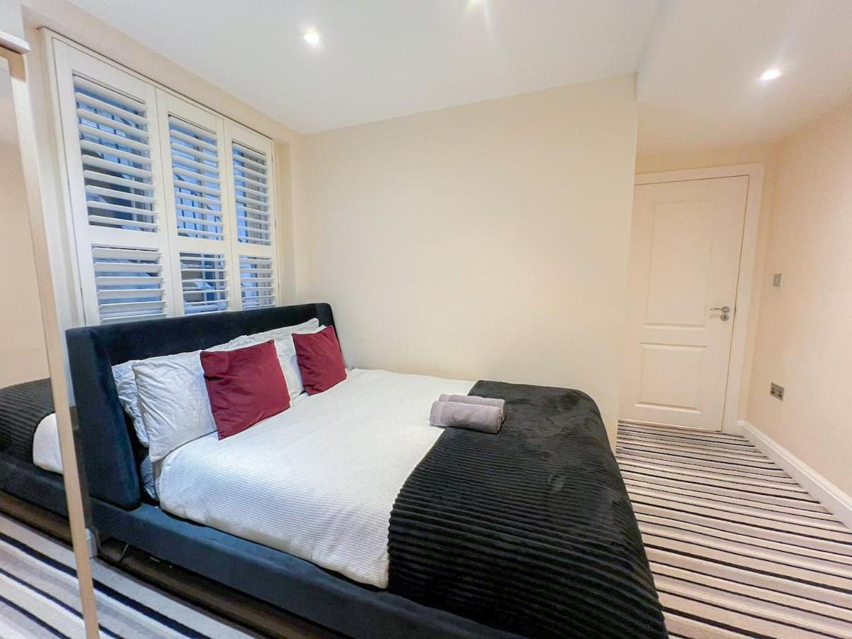 3 Bedroom Apartment With Private Terrace In Pimlico, Westminster, Victoria Londyn Zewnętrze zdjęcie